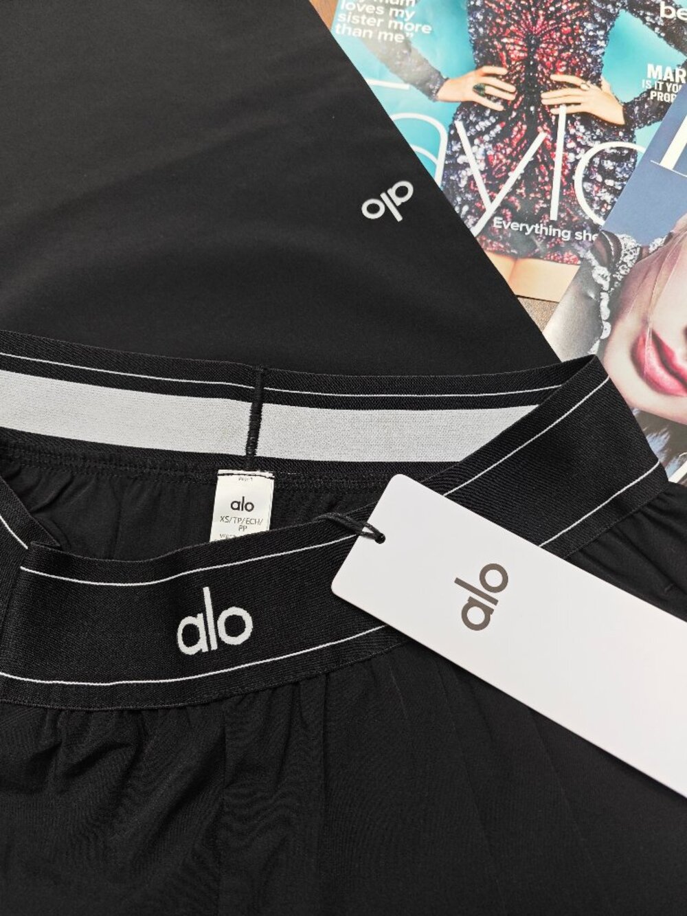 💖ALO Yoga (Regular) NWT Suit Up Trouser Black 💖 Loose fit/Slim fit pants - Picture 4 of 9